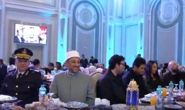  "الداخلية" تُنظم حفل إفطار جماعي لأبناء المناطق الحضارية الجديدة بمنتجع "عين الحياة"