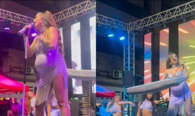 رغم حملها.. مايا نعمة تثير الجدل برقصها الهيستيري على المسرح