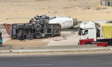 مصرع شخصين وإصابة أخرين  فى  حادث اصطدام سيارة نقل بملاكى  بنفق الأوتوستراد