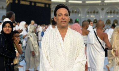 سعد الصغير يؤدي مناسك العمرة: اللهم تقبل منا 