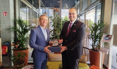 رئيس الاتحاد الدولي للمستشفيات يستقبل رئيس هيئة الرعاية الصحية في زيارة لأكبر مستشفيات سويسرا