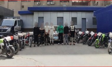 القبض على 10 أشخاص لقيامهم بسرقة حديد تسليح و14 موتوسيكل بالقاهرة