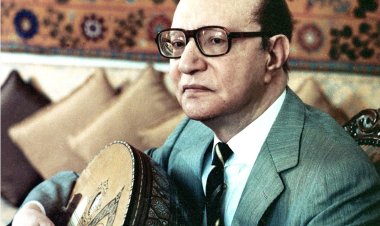 طارق الشناوي يكشف سر لقب "موسيقار الأجيال".. وأسرة محمد عبدالوهاب تروي أغرب عاداته