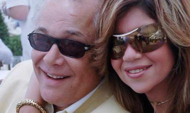 «حقك هيرجع يا حج محمود».. بوسي شلبي تعلق على أزمتها مع أبناء محمود عبدالعزيز