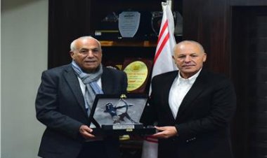 هاني أبوريدة يكشف حقيقة مساندة الزمالك في ملف الرخصة الإفريقية