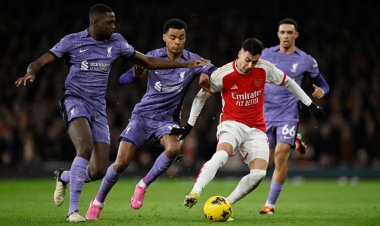 المدافع تضرب بقوة.. آرسنال يحسم مواجهة القمّة أمام ليفربول