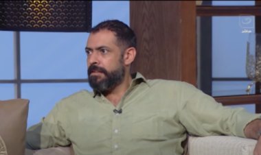 المخرج وليد الحلفاوي عن والده الفنان الراحل نبيل الحلفاوي: «نال ما كان يتمناه… ورحل دون معاناة»