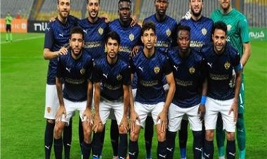 سيراميكا كليوباترا يعزز صدارته للدوري بثلاثية في شباك غزل المحلة