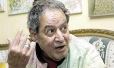 تعرف على مكان وموعد عزاء الشاعر الراحل مجدي نجيب