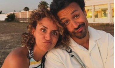 ​«بانتوتي» وسند العمر.. علا رشدي توثق أجمل لحظاتها مع أحمد داوود في ذكرى زواجهما