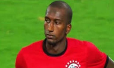 بعد محاكمته بالنصب على لاعبين كرة قدم.. القبض على اللاعب على غزال لتنفيذ أحكام قضائية ضده للمرة الثانية