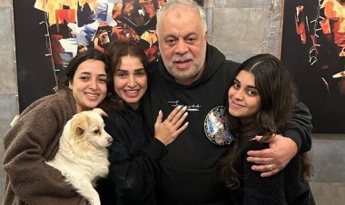 "مفيش اسم عظم من أشرف زكي".. هكذا تحدثت ابنة النقيب عنه في عيد ميلاده