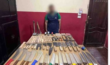 ضبط ورشة لتصنيع الأسلحة البيضاء بالوراق 