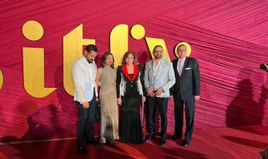 إلهام شاهين عن إطلالتها في مهرجان شرم الشيخ : "قصدت ارتداء علم مصر.. لم أجد أزياء مناسبة أكثر لأرتديها"