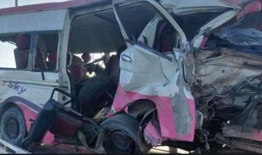 إصابة 17 طالبًا في انقلاب حافلة مدرسية بطريق السويس