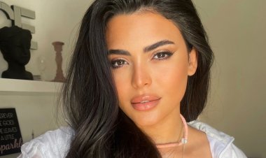 أسماء جلال تنضم لفيلم "فيها إيه يعني"