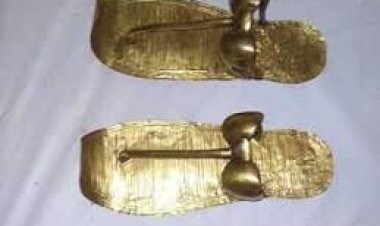 لماذا كان يرتدي القدماء المصريين الذهب والفضة في أقدامهم؟.. خبير أثري يكشف السبب