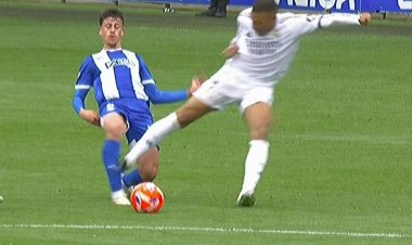 رغم طرد مبابي.. ريال مدريد يفوز على ألافيس في الدوري الإسباني