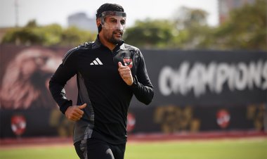 بقناع طبي.. "عطية الله" يبدأ مرحلة جديدة من التأهيل في مران الأهلي