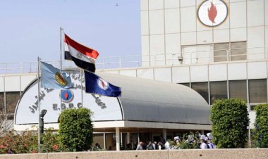 بسبب الحرب.. البترول تعلن الطوارئ وإيقاف إمدادات الغاز الطبيعي لبعض الأنشطة الصناعية