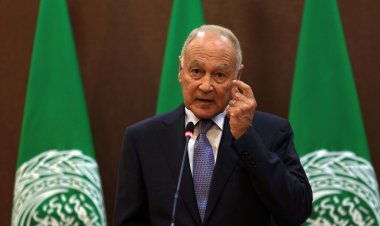 «أبو الغيط» يبحث مع وزير الدولة البريطاني لشئون الشرق الأوسط الأوضاع في غزة