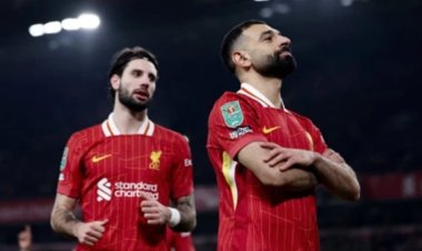 محمد صلاح يقود هجوم ليفربول ضد ولفرهامبتون في الدوري الإنجليزي