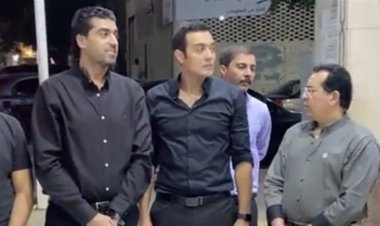حسن عيد يستقبل عزاء زوجته في مسجد الحامدية الشاذلية