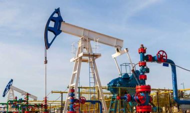 بعد ثلاثة أيام من الخسائر.. تباين أسعار النفط العالمية