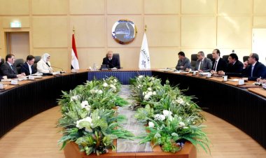 وزير النقل يتابع أعمال تنفيذ الخط الأول للقطار الكهربائي السريع