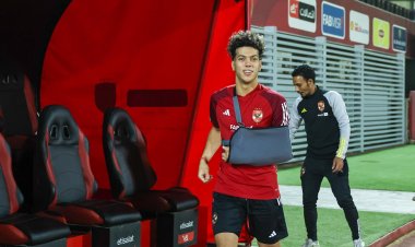 عاجل.. إمام عاشور يواصل جلسات العلاج الطبيعي الخاصة به بعد جراحة ناجحة