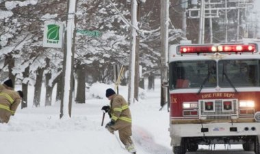 عواصف ثلجية وفيضانات.. طقس غير مسبوق يجتاح الغرب الأمريكي