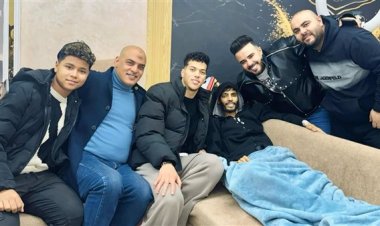 بعد تدهور حالته بسبب السرطان.. إمام عاشور يزور اللاعب إبراهيم شيكا ويدعمه 