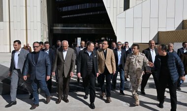 رئيس الوزراء يتفقد الأعمال النهائية لمشروع المتحف المصري الكبير وتطوير المنطقة المحيطة