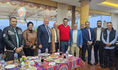 نقيب العاملين بالنيابات والمحاكم يلتقي اللجنة النقابية بالإسكندرية