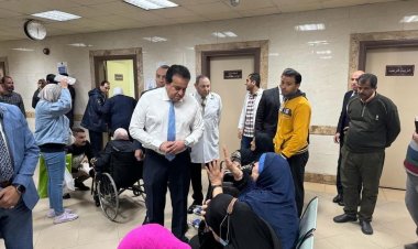 وزير الصحة يتفقد مستشفى العجوزة ويستمع لآراء المواطنين