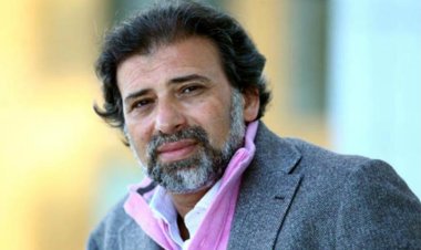 خالد يوسف يقرر مقاضاة شركة مصر للطيران لحذف مشاهد من فيلم «الإسكندراني»