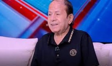 صلاح عبد الله ناعيًا عادل الفار: صلوا الجمعة وادعوله.. كان طيب أوي