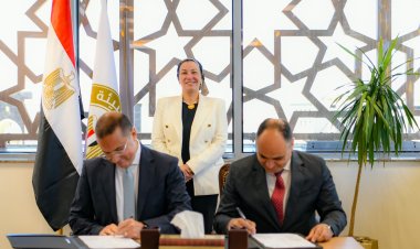 وزيرة البيئة تشهد توقيع اتفاقية مشروع الغردقة الخضراء بتمويل 3 ملايين دولار