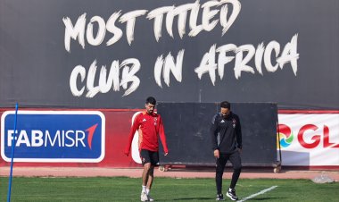 الأهلي يكشف طبيعة إصابتي "طاهر" و"داري" وموقفهما من مباراة الجونة