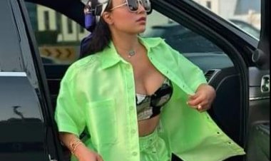 هيفاء وهبي بإطلالة جذابة بشورت وقميص أخضر