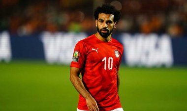 ليست الإصابة فقط.. تحريض مسؤولين ضد صلاح تسبب بمغادرته المنتخب خلال أمم إفريقيا