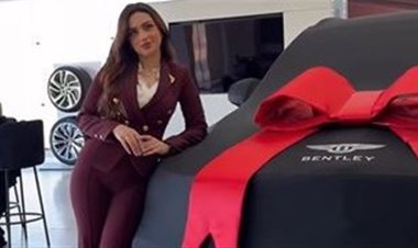 بنصف مليون دولار.. ياسمين عز تثير الجدل بـ«بنتلي 2026»