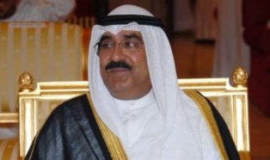 أمير الكويت يغادر بلاده متوجهًا إلى مصر في أول زيارة له منذ توليه الحكم