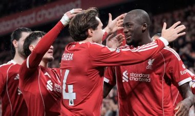 بعد صلاح وروبرتسون.. لاعب جديد يرحل عن ليفربول
