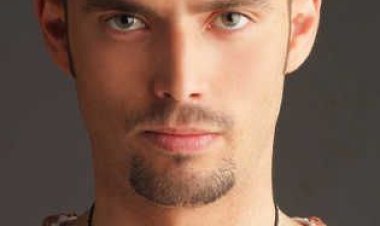 عمر حسن يوسف يشكو من الشللية فى الوسط الفني: "هي إيه معاير الشغلانة"؟