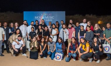جلسة استماع مميزة لألبوم كولدبلاي Moon Music في صحراء دبي