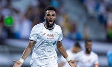 رسالة «تحذيرية» تكشف عن أحدث تطورات صفقة الزمالك الجديدة مع «أرون بوبيندزا»