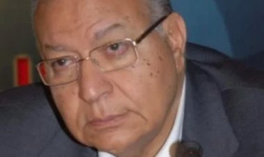 وفاة الكاتب الصحفى محمود التهامى رئيس مجلس إدارة مؤسسة روز اليوسف الأسبق