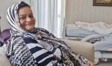 نقل والدة الفنانة شيرين عبد الوهاب للمستشفى بعد تعرضها لأزمة صحية