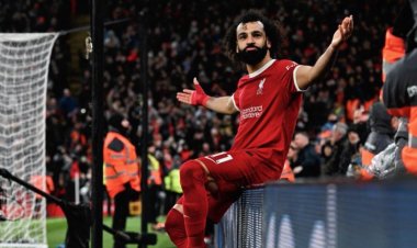 الأزمة انتهت.. صلاح يقود هجوم ليفربول ضد توتنهام في الدوري الإنجليزي